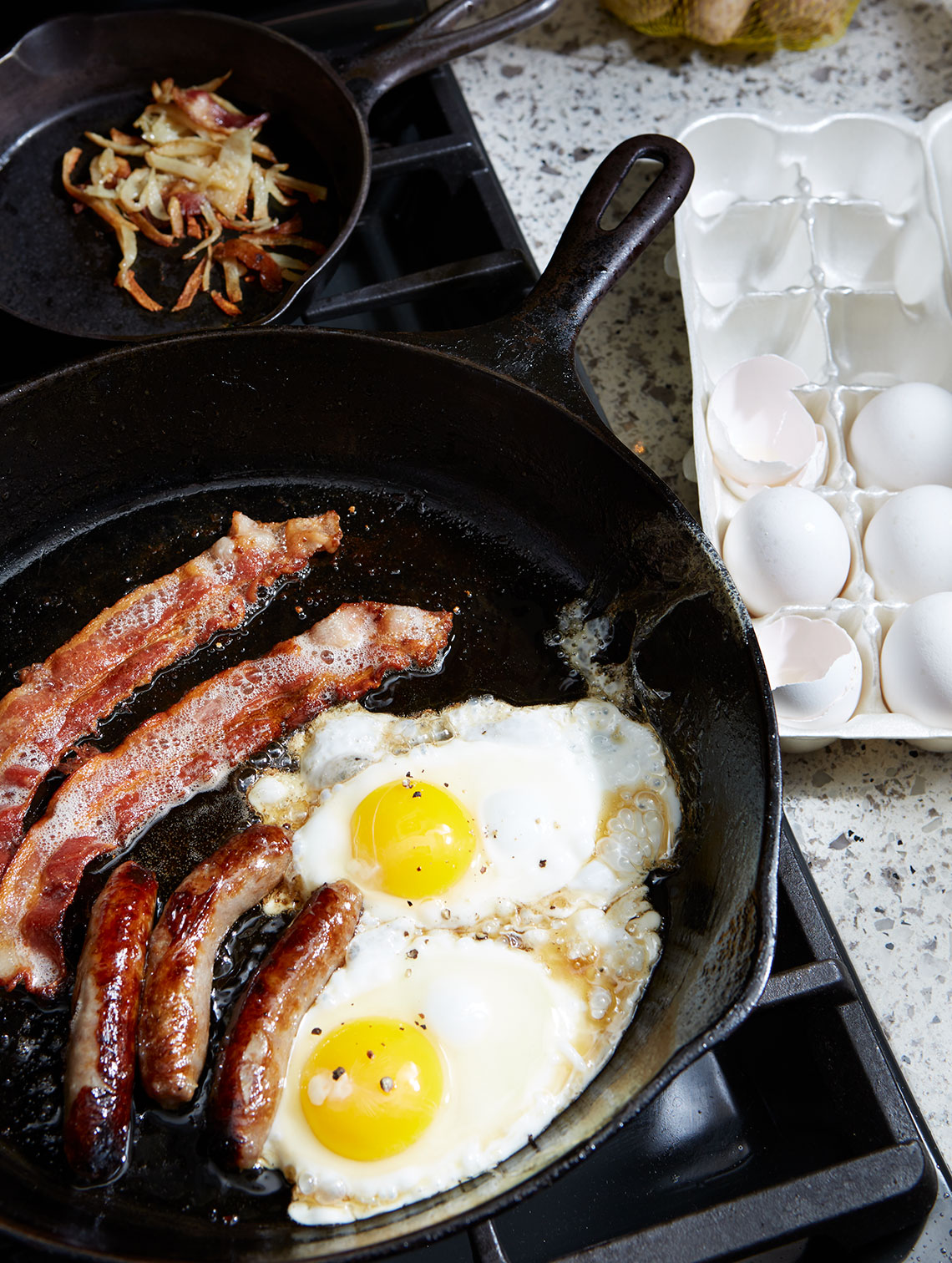 Food Photography American Breakfast in cast iron skillet  in Dallas Texas
